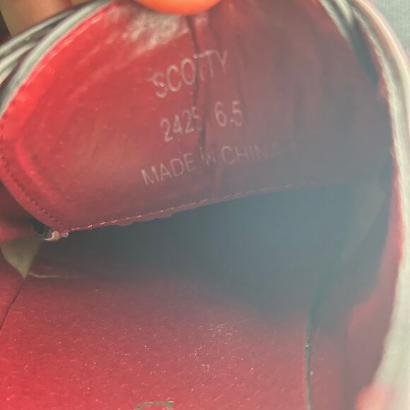 Women's 6.5 Electric Karma Scotty Dark Cherry Red /‎ Brown Chunky Buckle Oxfords - Picture 9 of 10